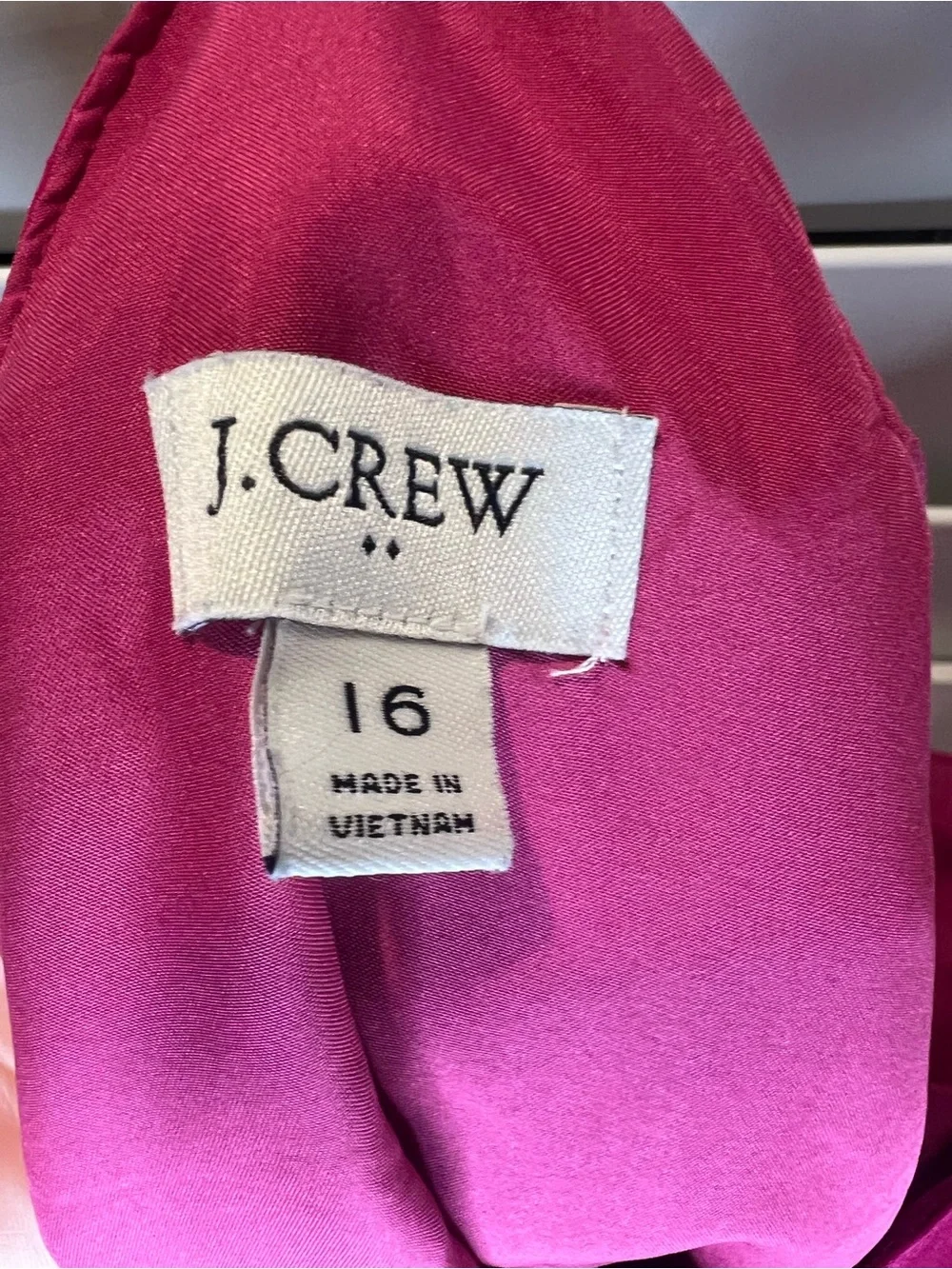 Women’s J Crew Neon Plum scalloped cami tank size 16